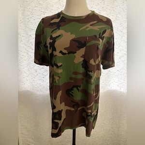 Polo Men's Camouflage T-Shirt EUC